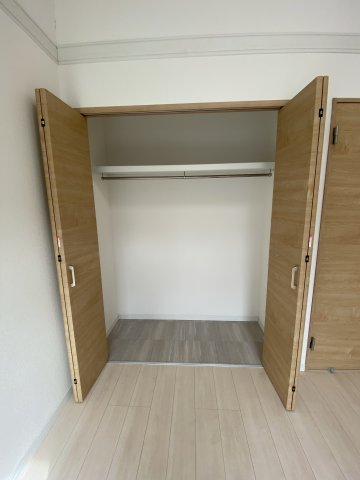 メゾンソレイユ希望ケ丘203号室 収納