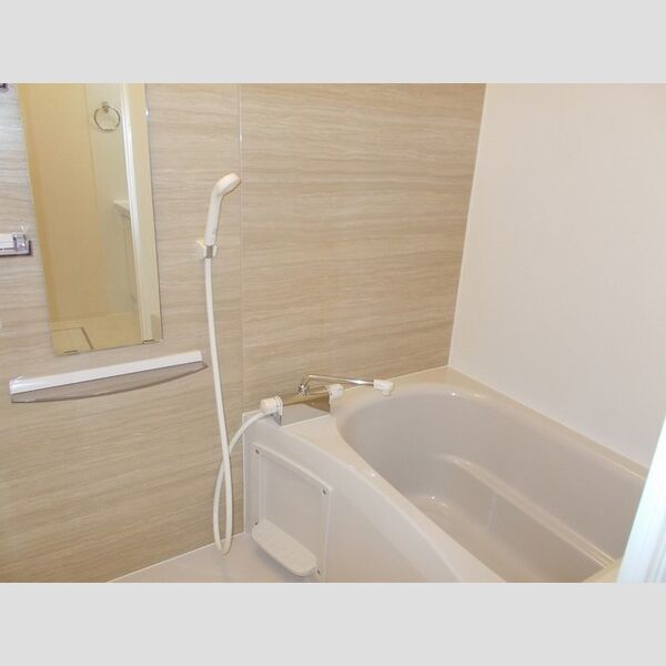 SIGNATURE 05 片倉レジデンス110号室 浴室換気乾燥機付ユニットバス