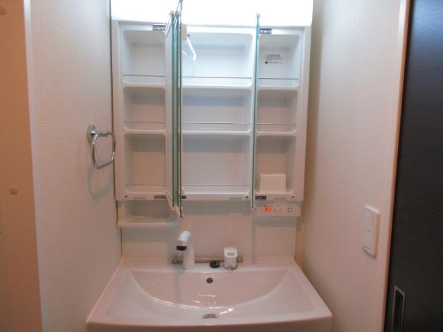 メルヴェール　コリーヌ105号室 洗面