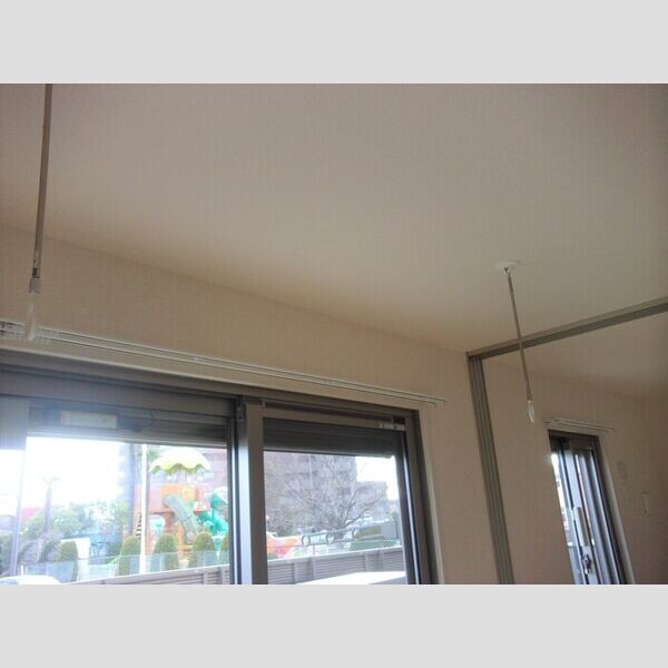 プレジール田無102号室 室内物干し