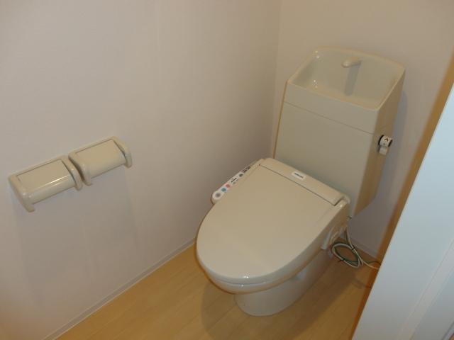 アメニティハイツ川島 シャワー付トイレ