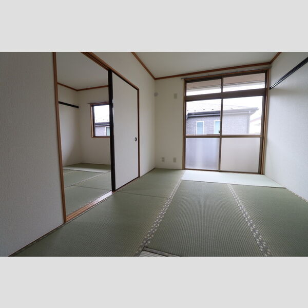 キャピタル高松台 和室