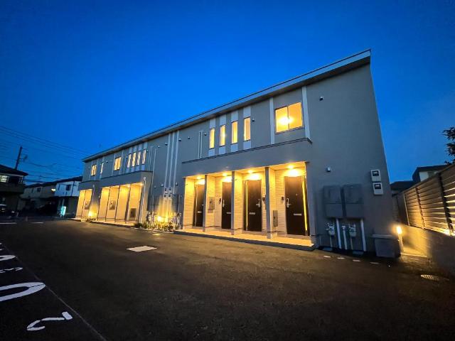 コンフォートハウス　ポニー 外観写真（夜）