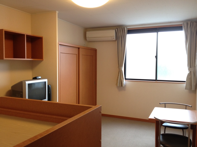 レオパレスエトワール 外観