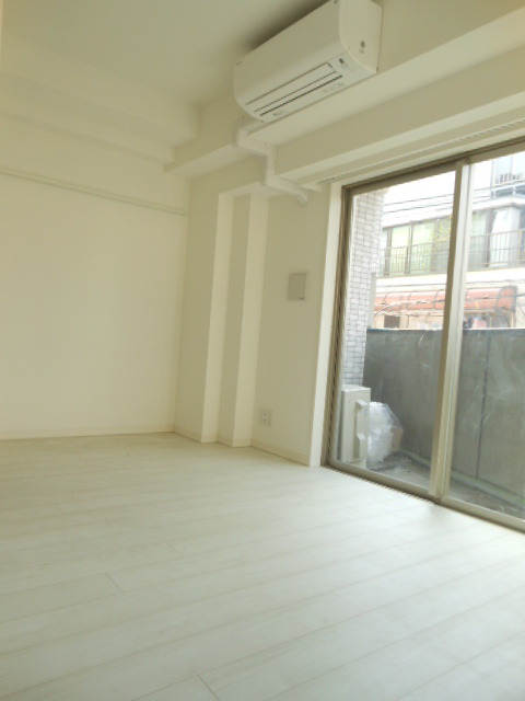 ガーラ・ヒルズ不動前 ホワイトフローリングのお部屋です☆