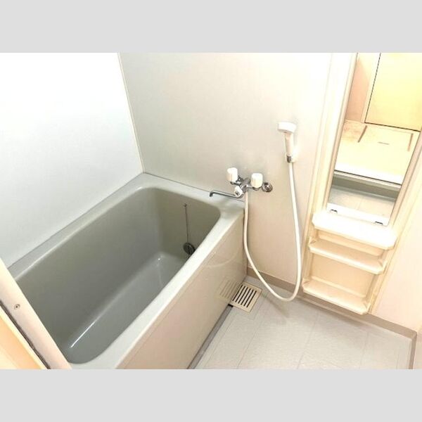 プレミール　カメゾン 追い焚き給湯機能付き浴室