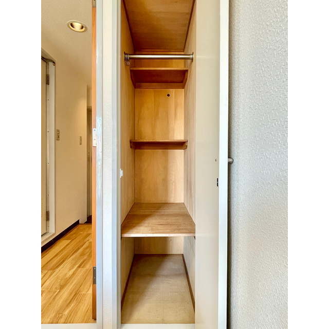 ジュネパレス平塚第１６ ☆洋室収納