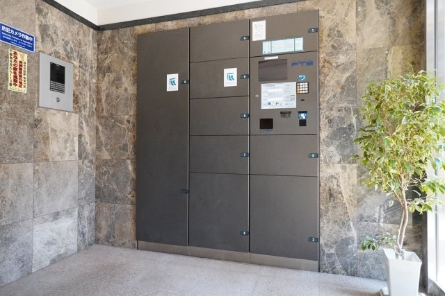 ステージグランデ南麻布8階 宅配BOX
