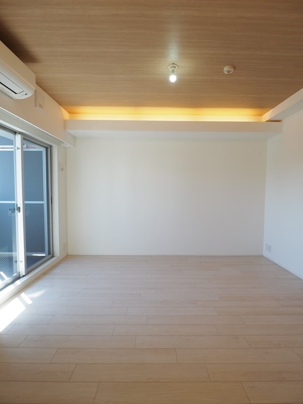 レジディア三軒茶屋4階 リビング