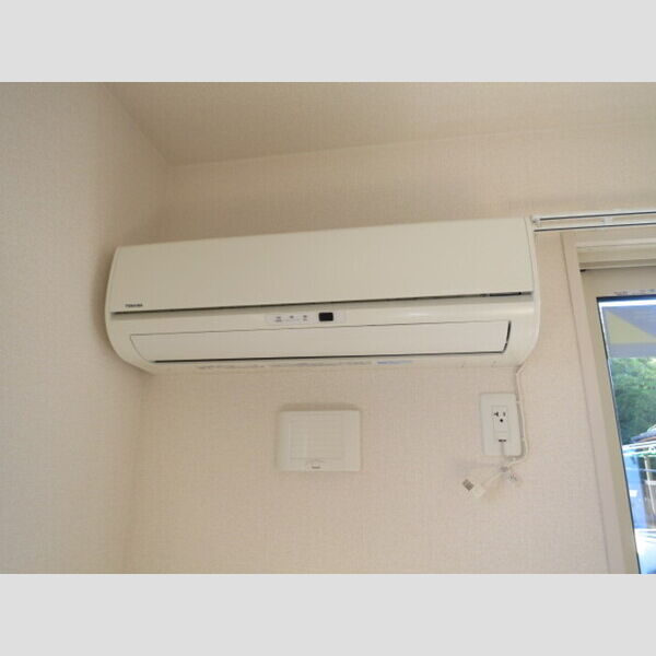 ハイブリッジⅢ201号室 エアコン