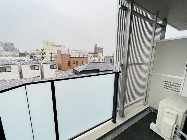 SYFORME NEXT IKEBUKURO WEST302号室 バルコニー