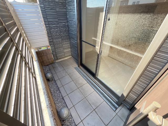 セレーナクオーレ106号室 ベランダ