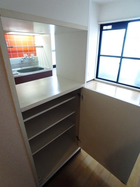 ＴＯＰ中野第２ 収納