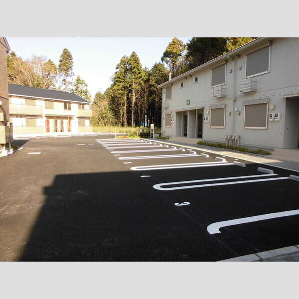 ソウソウ・ソンケン・リュウビ　ソウソウ 駐車場