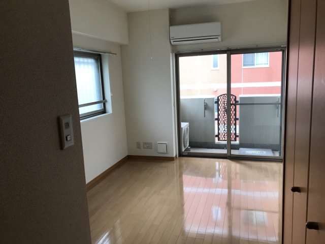 エクセリア横浜501号室 ※過去退去時のお写真です