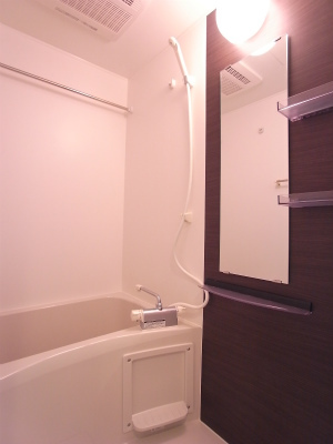 リブリ・フローライト2階 お風呂