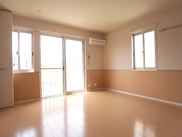 クロシェット津田沼2階 部屋その他