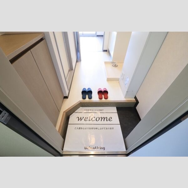 コンフォール小泉404号室 玄関