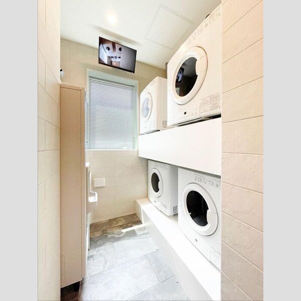 タチェット三郷中央 乾燥機