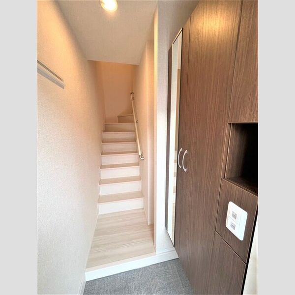 ムーンボウ 玄関