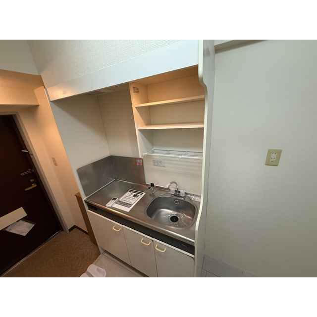 メゾン・ド・ディマンシェ305号室 キッチン