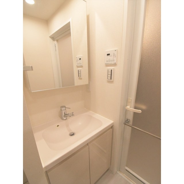 ＡＲＫＭＡＲＫ志茂Ｓｔａ． 内観