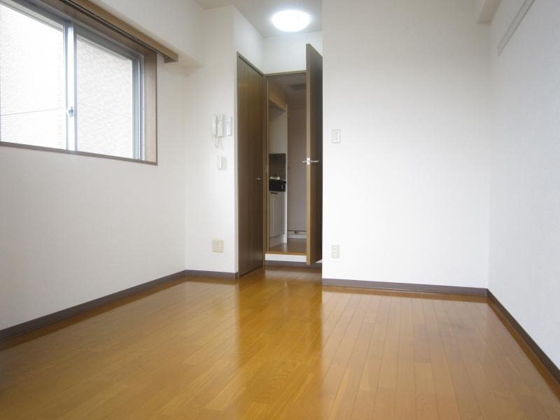 セイコーガーデンⅥ11階 リビング