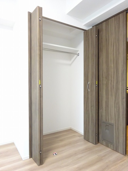 ＡＺＥＳＴ関内404号室 収納