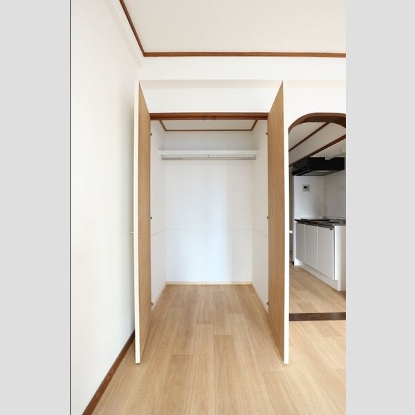 高野山第一ビル406号室 クローゼット