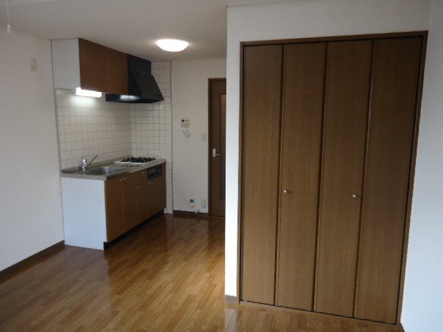 サンフラワー湘南 室内