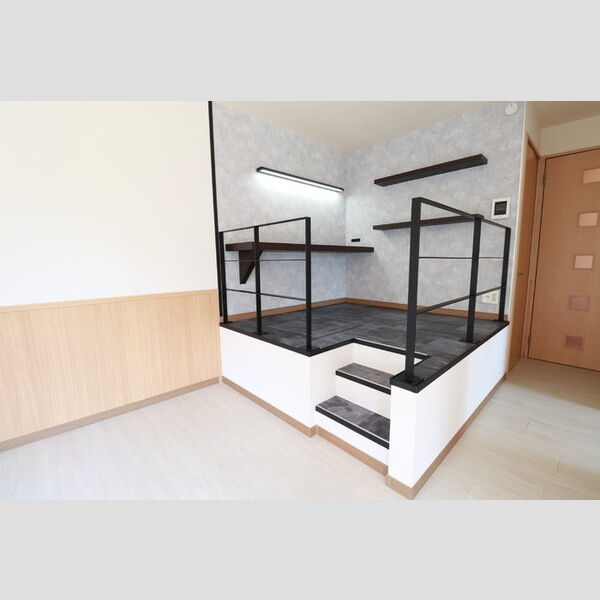 プロイド中央　ABCDEFGH LDK