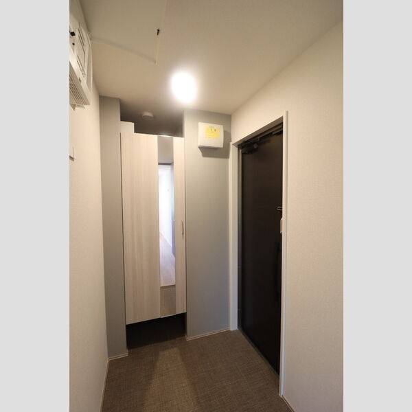 D-ROOM 分梅203号室 玄関