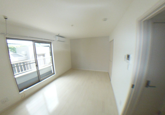 クレフラスト北小金Ｂ2階 前面棟が無いので明るい室内です