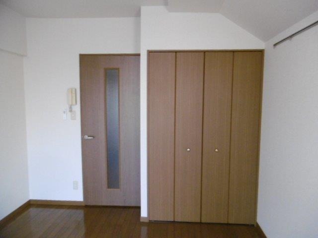 グランピーノ妙典(D-013)5階 収納