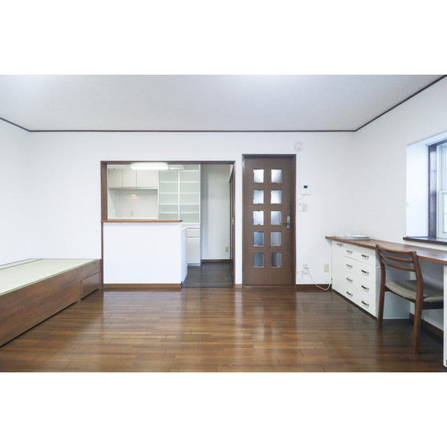 レントハウス希望ヶ丘 内観