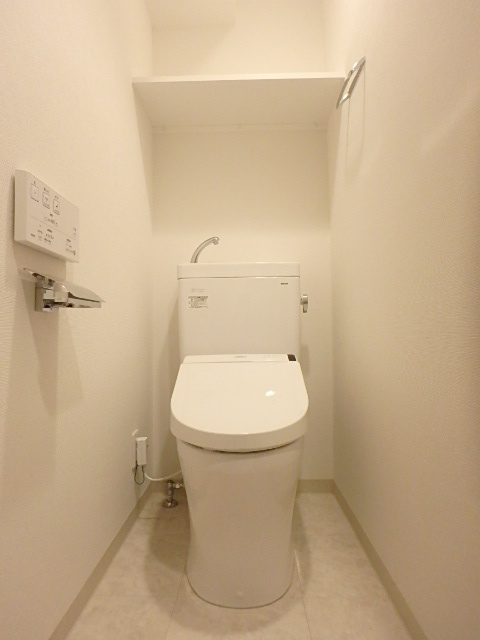 ガーラ・ステーション横浜大口4階 同建物別部屋の参考画像