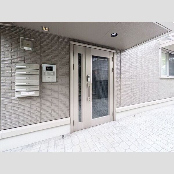 ヒラリバー103号室 オートロック