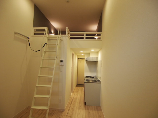 Ｐｒｉｍｏ ロフト付きデザイナーズ