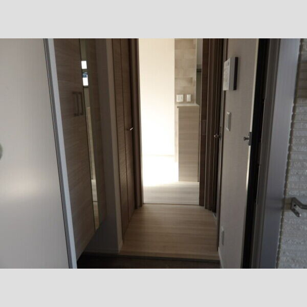 アップルベリーフィールズ303号室 玄関