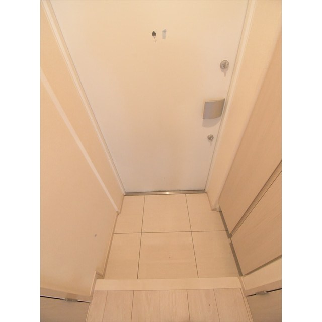 レジデンス経堂桜丘0213号室 玄関