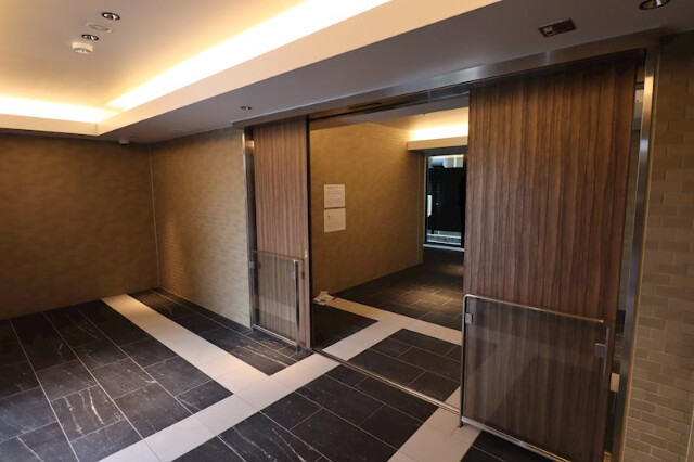 GENOVIA赤羽7階 エントランス