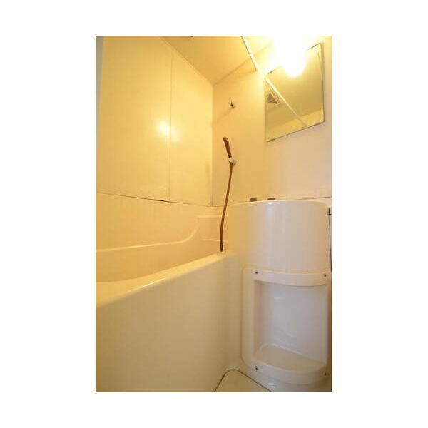 エステートピア内田103号室 お風呂