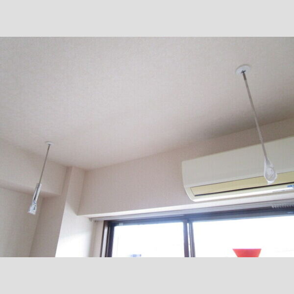 ファミール行徳307号室 室内物干し