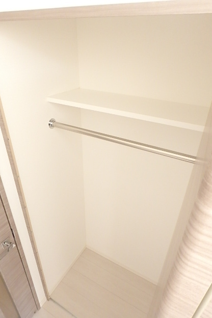 ガーラ・プレシャス川崎5階 こまごまとしたものを収納できそうですね