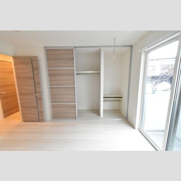 サテライト海老名101号室 収納