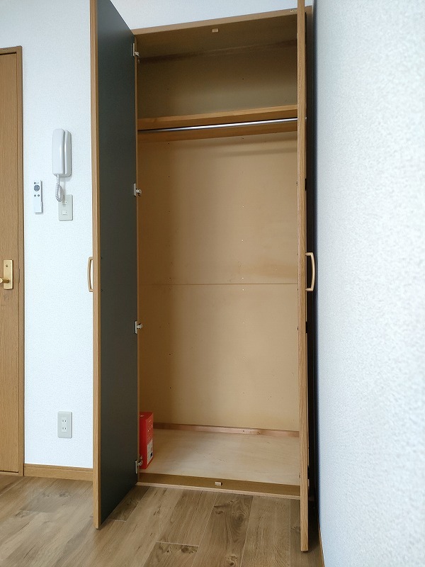サンライズ皿沼1階 収納
