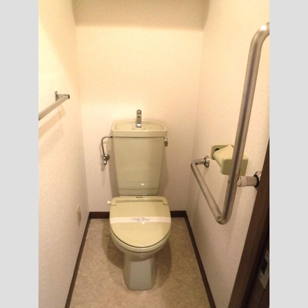 ヒロ末広103号室 トイレ