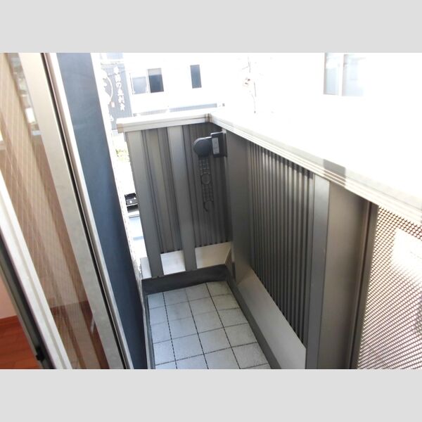 アバンウェル ディッツォ201号室 バルコニー