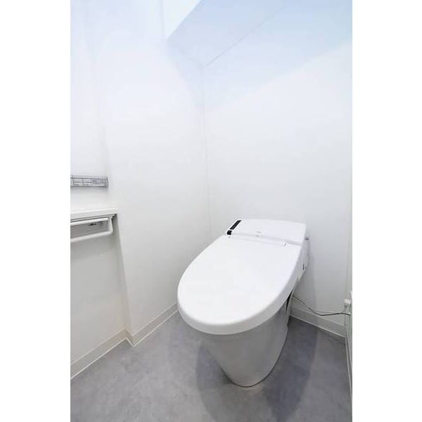 パークルール大手町1402号室 トイレ