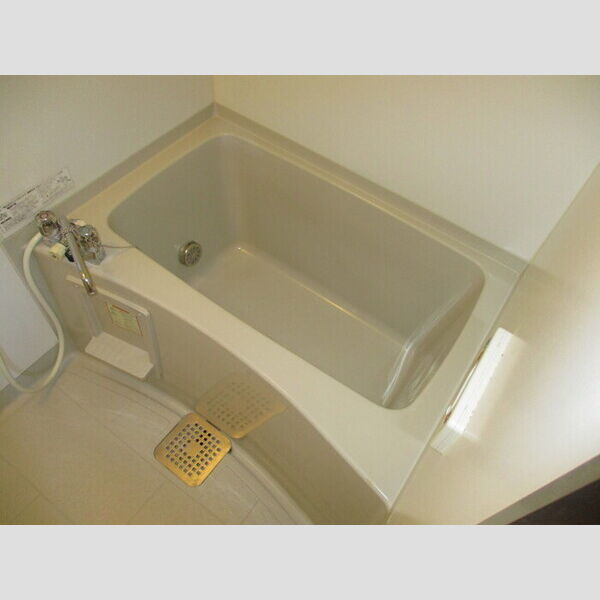 ロジュマン マエバラC C301(浴室)